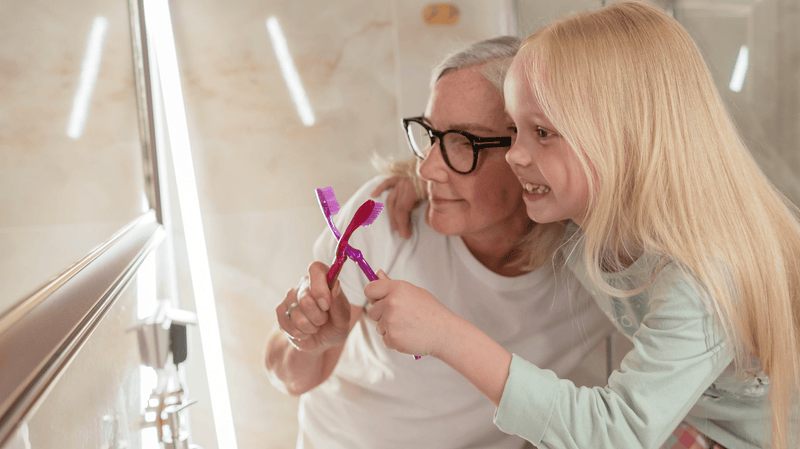 8 patarimai kaip valyti vaiko dantis - Mano emalis