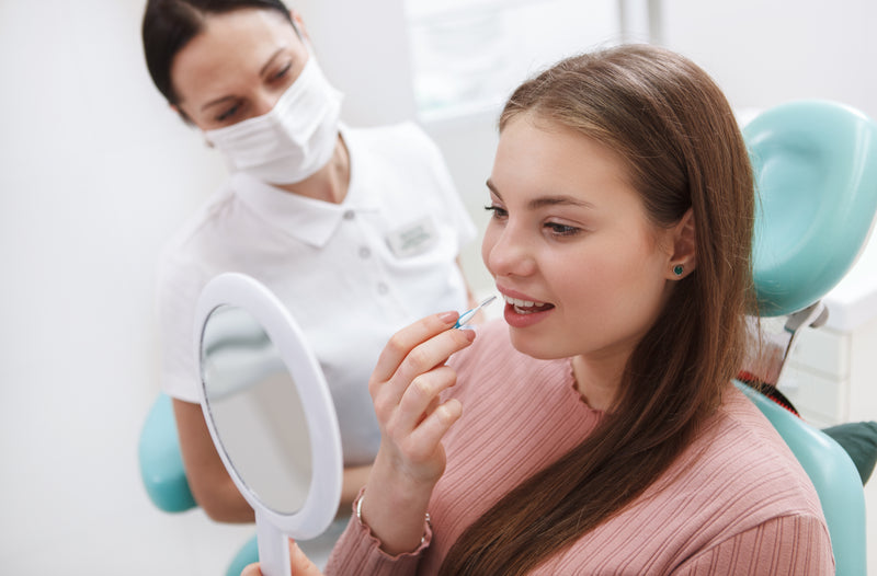"Solo" profilaktikos programa: dvi priemonės padedančios išsaugoti sveikus dantis ir dantenas