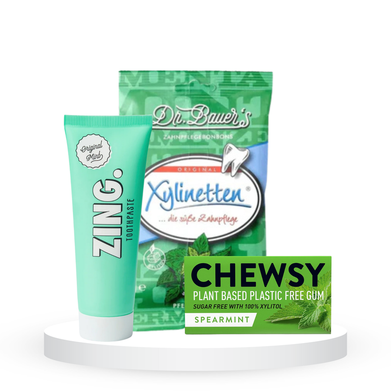 Balinantis komplektas: "ZING." balinanti dantų pasta (75 ml), "Dr. Bauer's" ksilitolio pastilės (30 vnt.) ir "Chewsy" kramtomoji guma su ksilitoliu (10 vnt.)