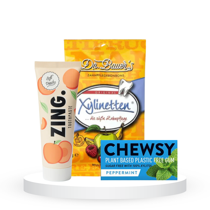 Balinantis komplektas: "ZING." balinanti dantų pasta (75 ml), "Dr. Bauer's" ksilitolio pastilės (30 vnt.) ir "Chewsy" kramtomoji guma su ksilitoliu (10 vnt.)